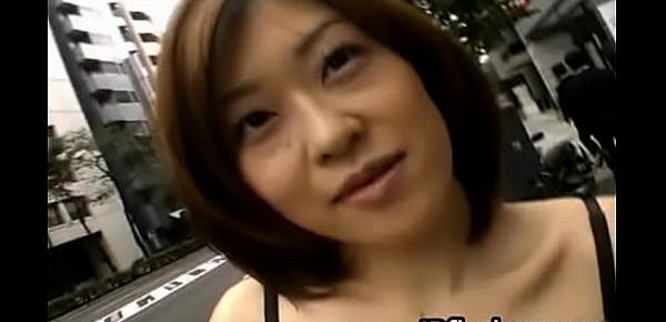  Free jav of Amazing Asian girl shows off